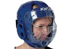 Casque MMA & Full-contact, Agréé WTF - Avec Visière, Kwon -Martiaux Boutique casque mma full contact agree wtf avec visiere kwon 2