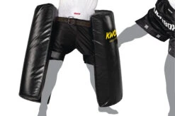 Protections Cuisses - Bouclier Multifonction, Kwon -Martiaux Boutique protections cuisses bouclier multifonction kwon 2